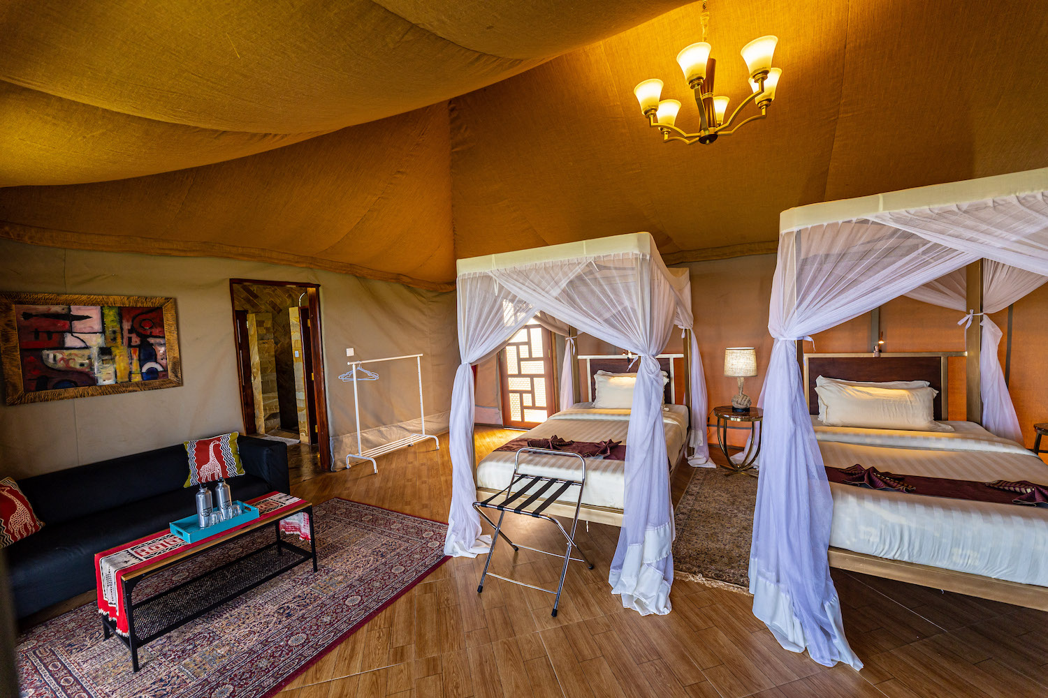 Serengeti Safari Lodge